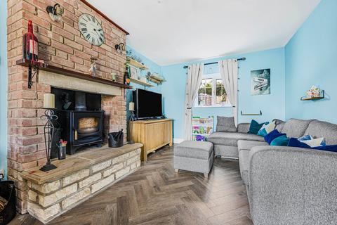 3 bedroom semi-detached house for sale, Lowfield Road, Tetbury, Gloucestershire, GL8