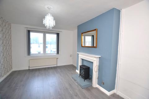 2 bedroom flat to rent, Royston Mains Road, Edinburgh, EH5