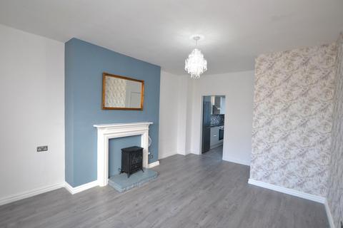 2 bedroom flat to rent, Royston Mains Road, Edinburgh, EH5