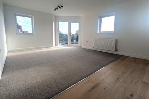 2 bedroom flat to rent, Leigh Road   Eastleigh   UNFURNISHED