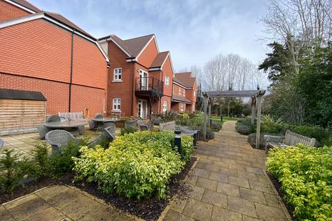 1 bedroom apartment for sale, Hempstead Road, Bovingdon HP3