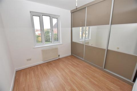 2 bedroom apartment to rent, Abbotsleigh Road, South Woodham Ferrers