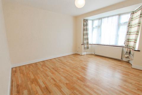 3 bedroom terraced house to rent, Princes Avenue, Greenford, UB6