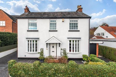 3 bedroom detached house for sale, Staple Flat, Lickey End, Bromsgrove, Worcestershire, B60