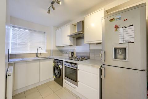 2 bedroom terraced house for sale, Cumberland Place, Catford, London, SE6