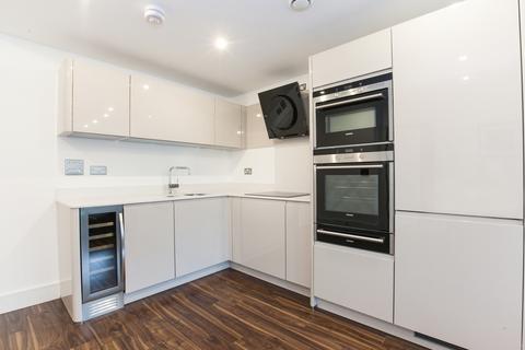 1 bedroom apartment to rent, Altitude Point, Aldgate, London E1