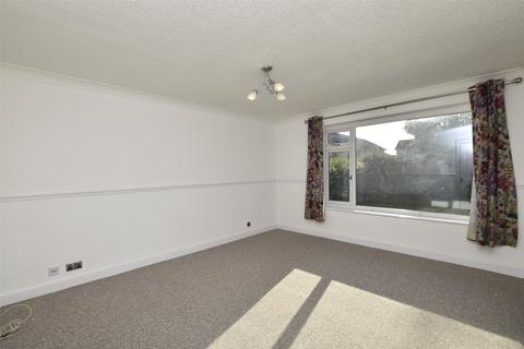 2 bedroom apartment to rent, Holly Walk, Somerset BA3