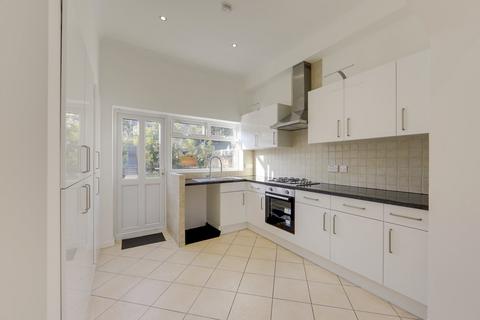 62 Broadfield Road, London, SE6 1NG