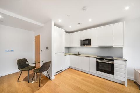 Studio to rent, Pandorea House, Colindale Gardens, London NW9