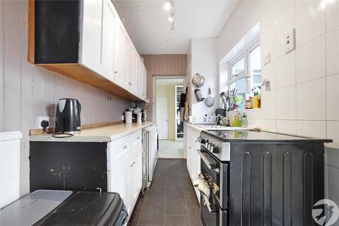 3 bedroom end of terrace house for sale, Heathorn Street, Maidstone, Kent, ME14