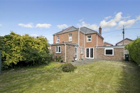 38 Ashurst Road, West Moors, Ferndown, BH22 0LS