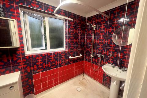 38 Ashurst Road, West Moors, Ferndown, BH22 0LS