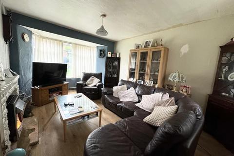 4 bedroom end of terrace house for sale, Rowarth Road, Newall Green, Manchester, M23