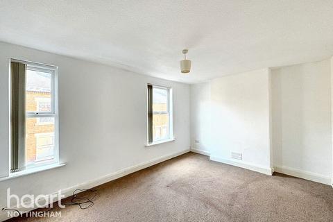 23 Lyndhurst Road, Nottingham, NG2 4FW