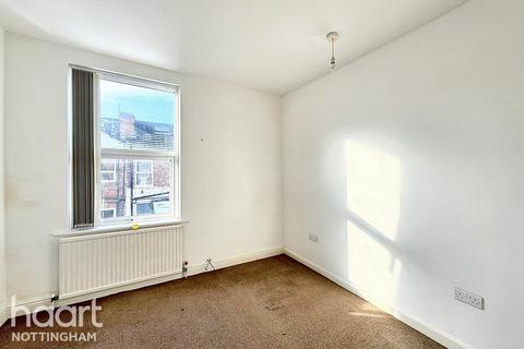 23 Lyndhurst Road, Nottingham, NG2 4FW