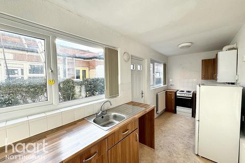 3 bedroom terraced house for sale, Lyndhurst Road, Sneinton