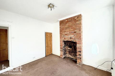 23 Lyndhurst Road, Nottingham, NG2 4FW