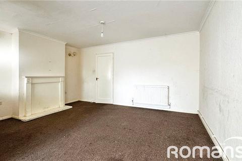 61c Hewens Road, Uxbridge, UB10 0SR