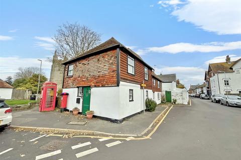 3 bedroom detached house for sale, Coronation Square, Lydd, Romney Marsh, Kent