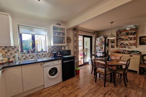 3 bedroom semi-detached house for sale, St. Marys Close, Harleston