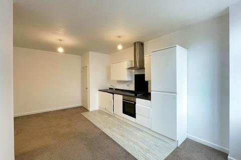 2 bedroom apartment to rent, Victoria Avenue, Southend-On-Sea SS2