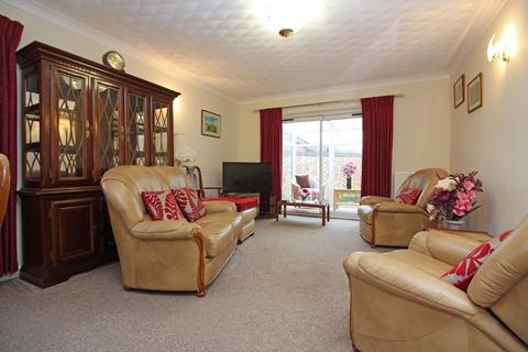 2 bedroom detached bungalow for sale, Harvey Drive, North Walsham