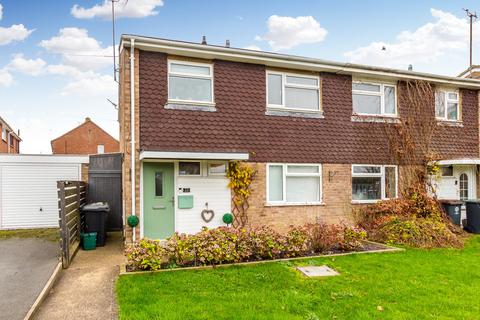 3 bedroom semi-detached house for sale, Elizabeth Way, Higham Ferrers NN10