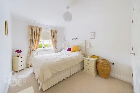 3 bedroom detached house for sale, Dereham Road, Costessey, Norwich