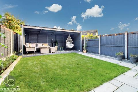 4 Bedford Close, Tiptree, Colchester, CO5 0DB