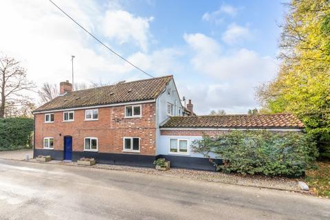undefined, Swannington