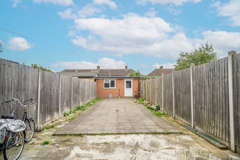 3 bedroom terraced house for sale, Scotts Road, Southall