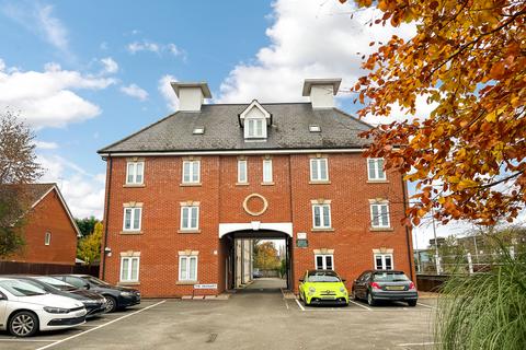 1 bedroom flat for sale, The Granary, Bury St. Edmunds, Suffolk