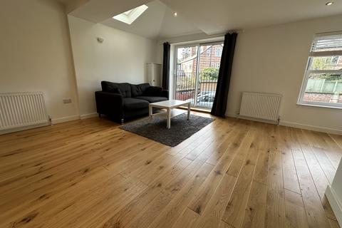 2 bedroom flat to rent, Barnfield, 54 Wood Road, Manchester M16