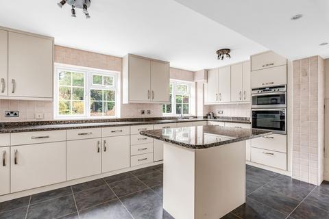 5 bedroom detached house for sale, Ridgeway, Brentwood CM13