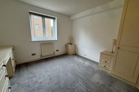 2 bedroom apartment to rent, Grenville Place, London