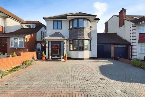 4 bedroom detached house for sale, Selvage Lane, Mill Hill