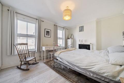10 Gaitskell Road, London, SE9 2DL
