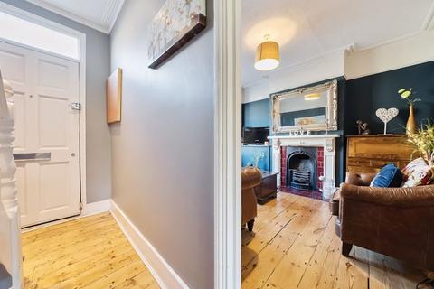10 Gaitskell Road, London, SE9 2DL
