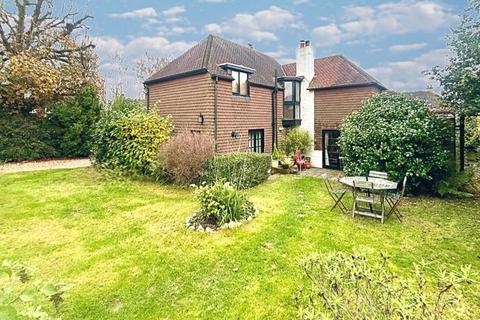 3 bedroom detached house for sale, Hythe/Saltwood