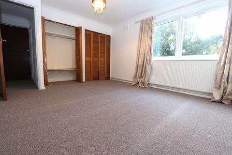 1 bedroom flat to rent, Lucerne Close, Palmers Green N13