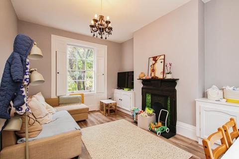 3 bedroom terraced house to rent, Bingham Street, Canonbury, N1