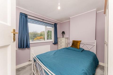 3 bedroom terraced house for sale, Winnington Road, Enfield