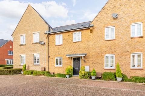 3 bedroom terraced house for sale, Aldous Drive, Banbury OX15