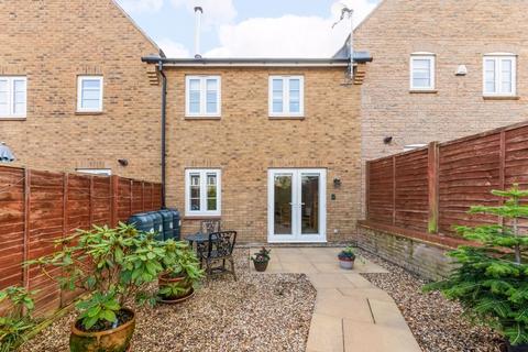 3 bedroom terraced house for sale, Aldous Drive, Banbury OX15