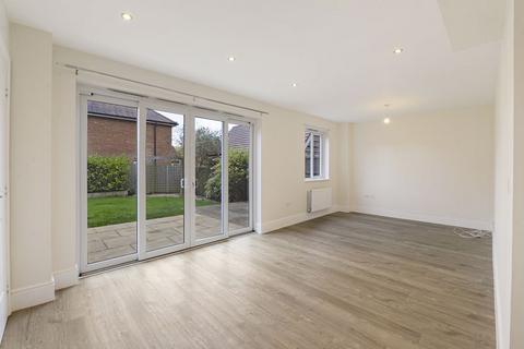 5 bedroom detached house for sale, Admiral Way, Tonbridge TN12