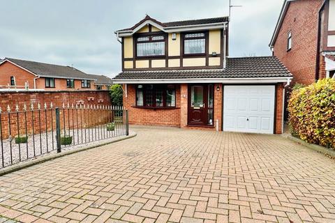 3 bedroom detached house for sale, Aintree Way, Dudley DY1