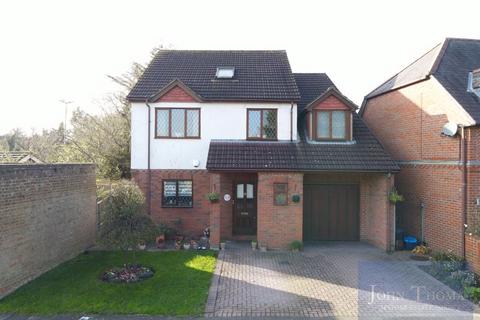 5 bedroom detached house for sale, Long Green, Chigwell IG7