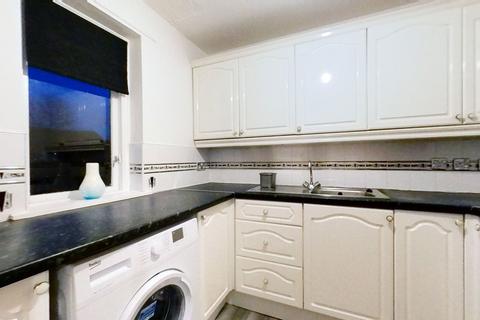 1 bedroom flat to rent, Gladstone Street, St Georges Cross, Glasgow, G4