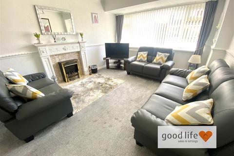 10 Midhurst Close, Sunderland, SR3 2QD