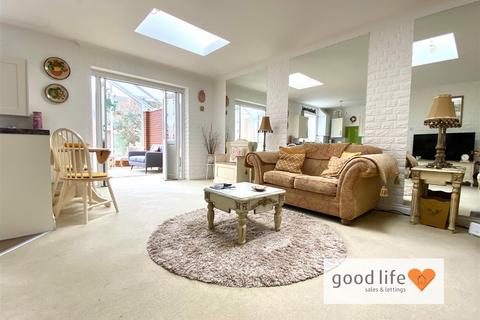 17 Hoyle Fold, Sunderland, SR3 2TT